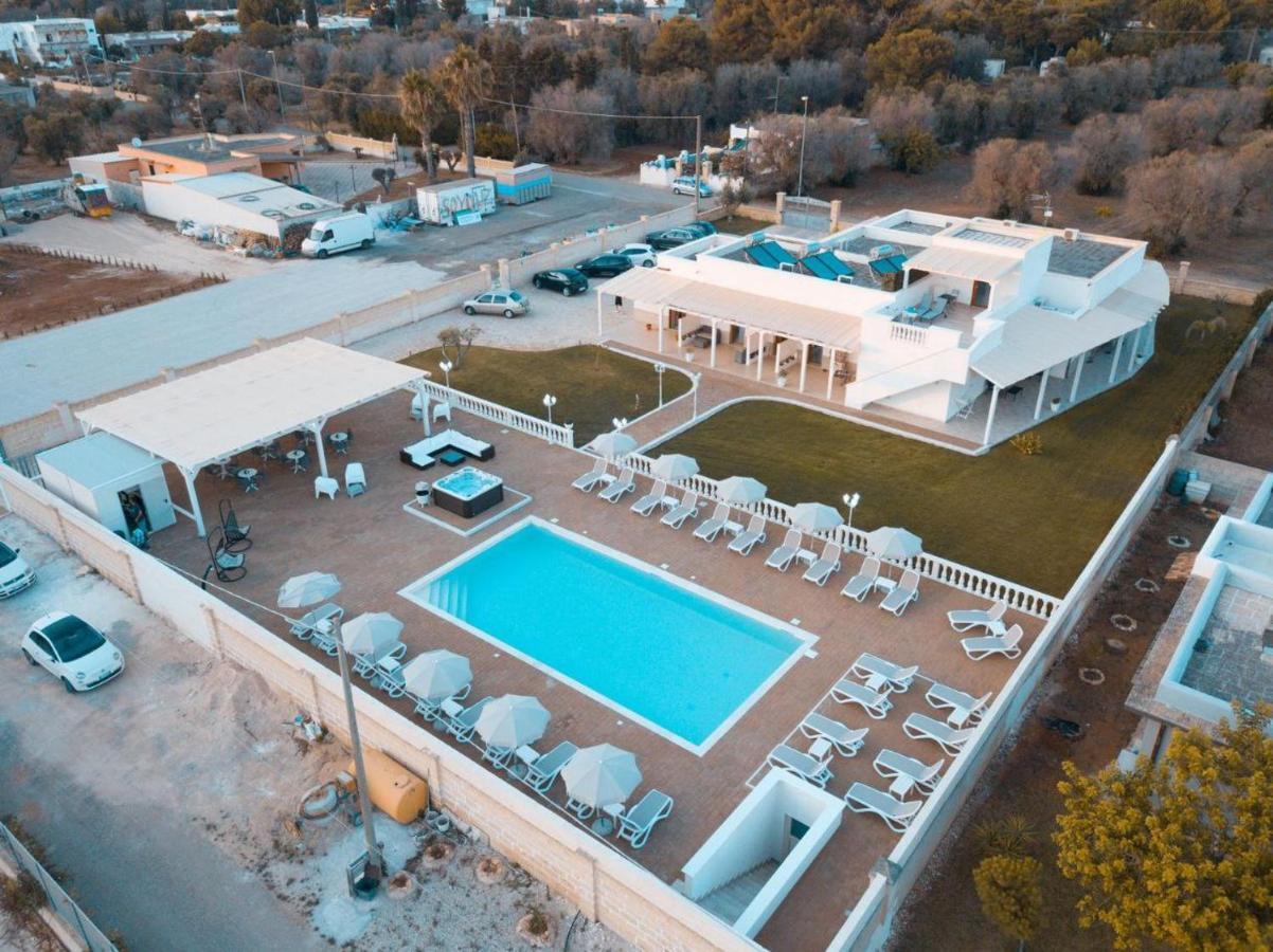 פורטו צ'זראו La Palazzina Bed & Breakfast מראה חיצוני תמונה