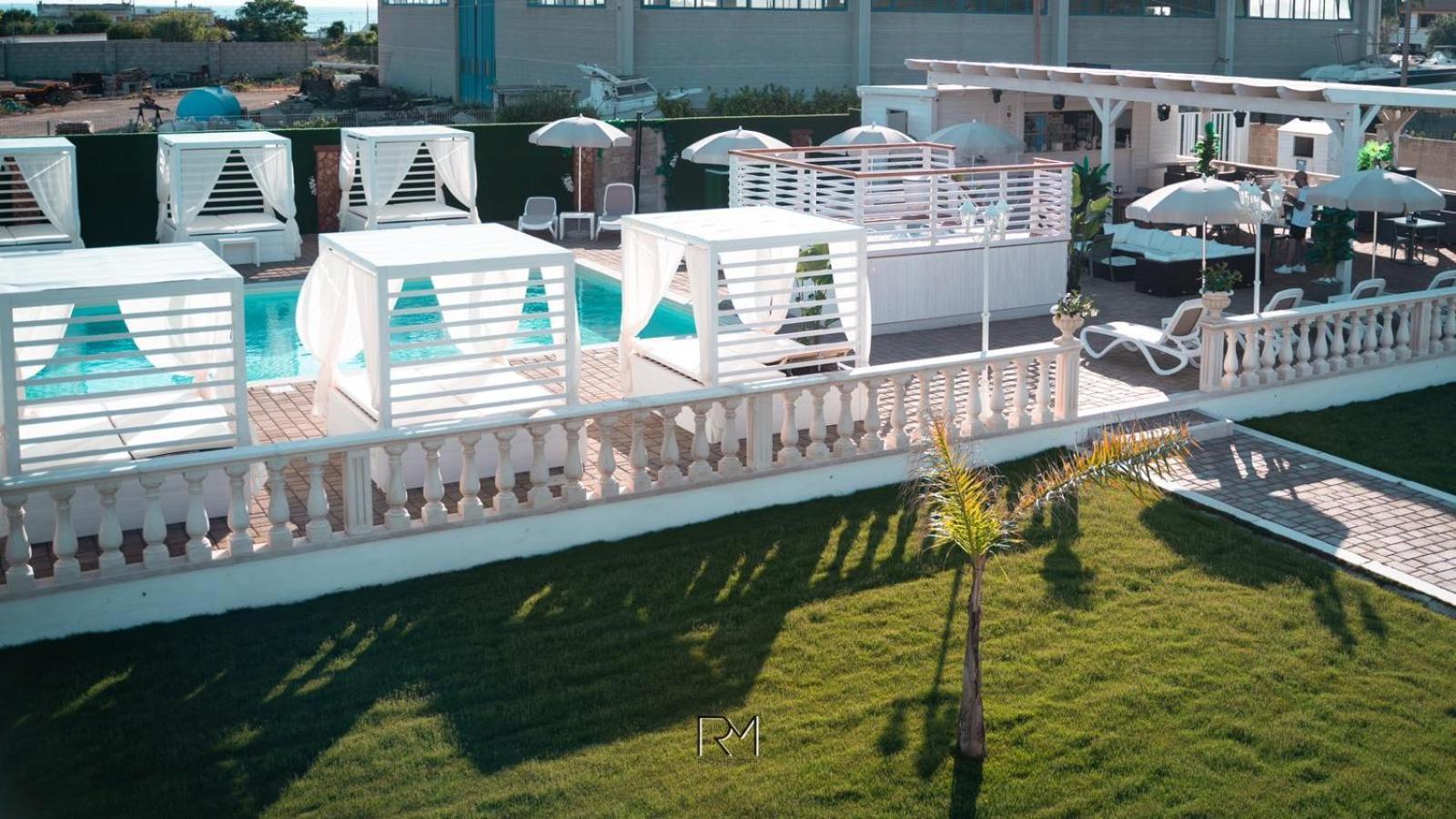 פורטו צ'זראו La Palazzina Bed & Breakfast מראה חיצוני תמונה