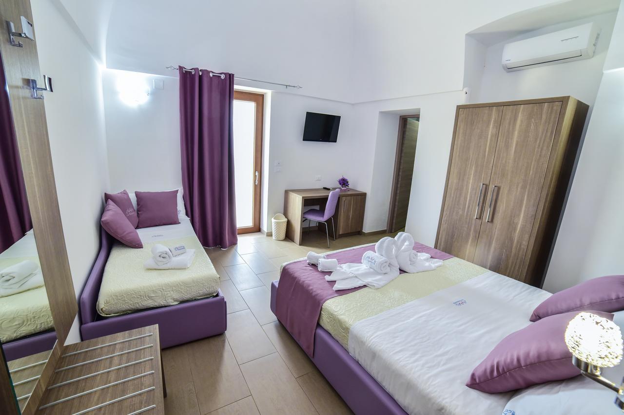 פורטו צ'זראו La Palazzina Bed & Breakfast מראה חיצוני תמונה